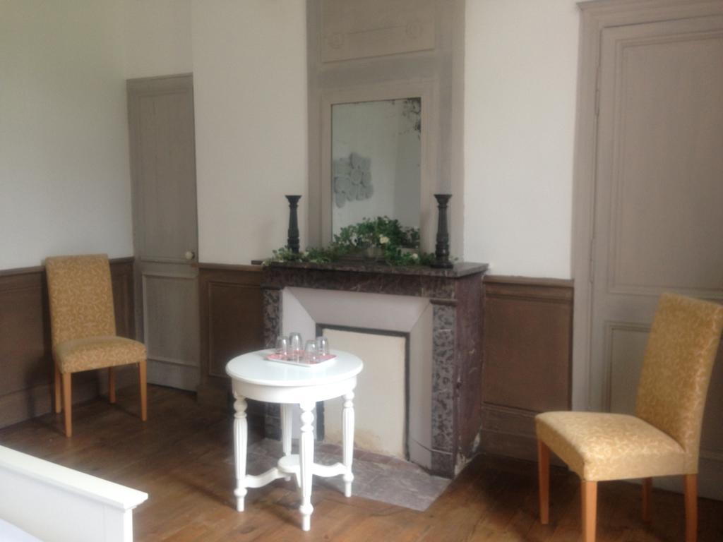 Le Chateau De Grèges Habitación foto